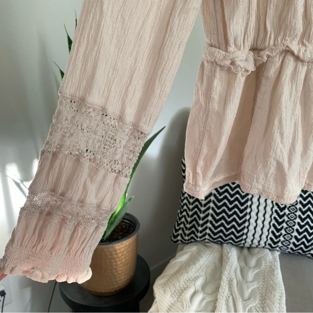 🪴$5/25🪴 American Eagle Blush Pink Lace V-Neck Peplum Blouse Top Small - Picture 7 of 15